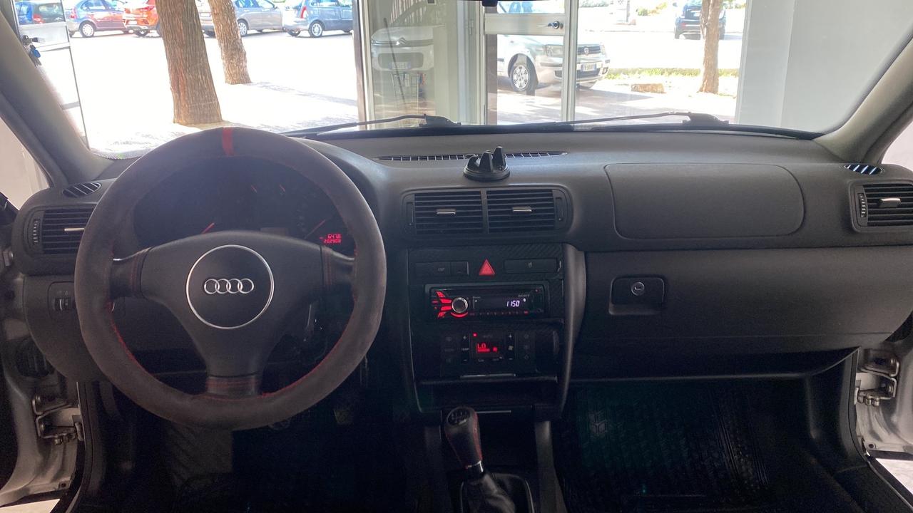 Audi A3 1.9 TDI/130 CV cat 5p. Ambition