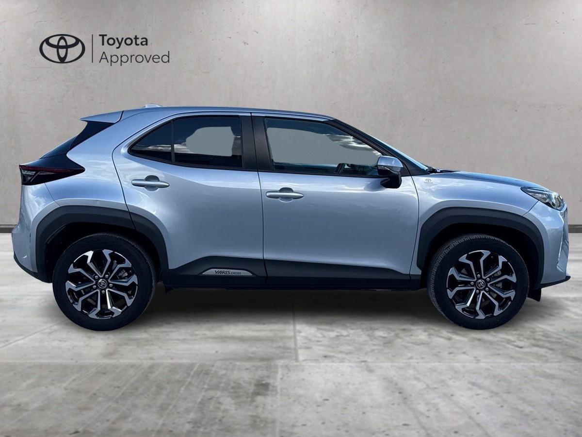 TOYOTA Yaris Cross 2021 - Yaris Cross 1.5h Trend fwd 116cv e-cvt