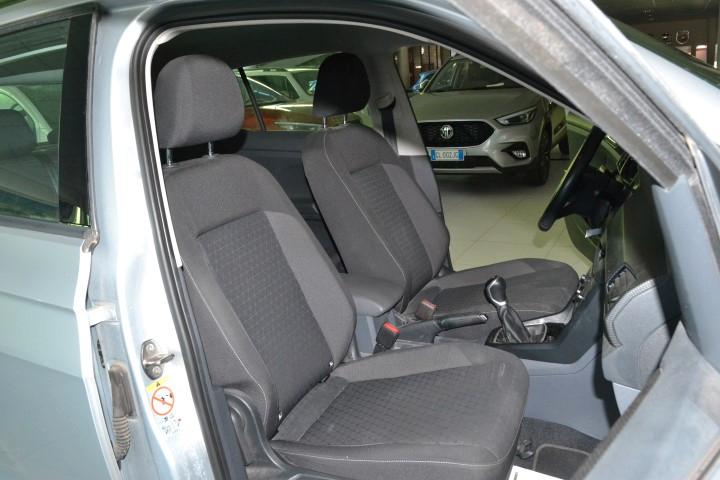 VOLKSWAGEN T-CROSS - URBAN TDI 1.6 5P