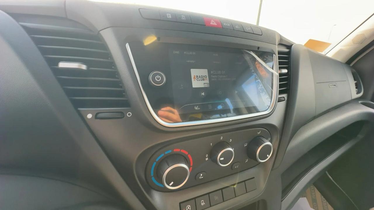 Iveco Daily DAILY35C14 2.3 136cv 3750 7P Ribaltabile