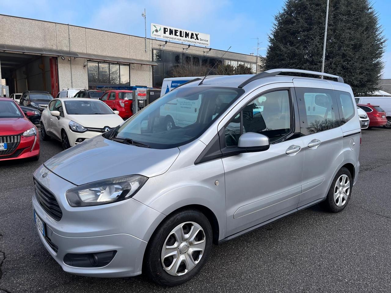 Ford Tourneo Courier Tourneo Courier 1.5 TDCI 75 CV Sport