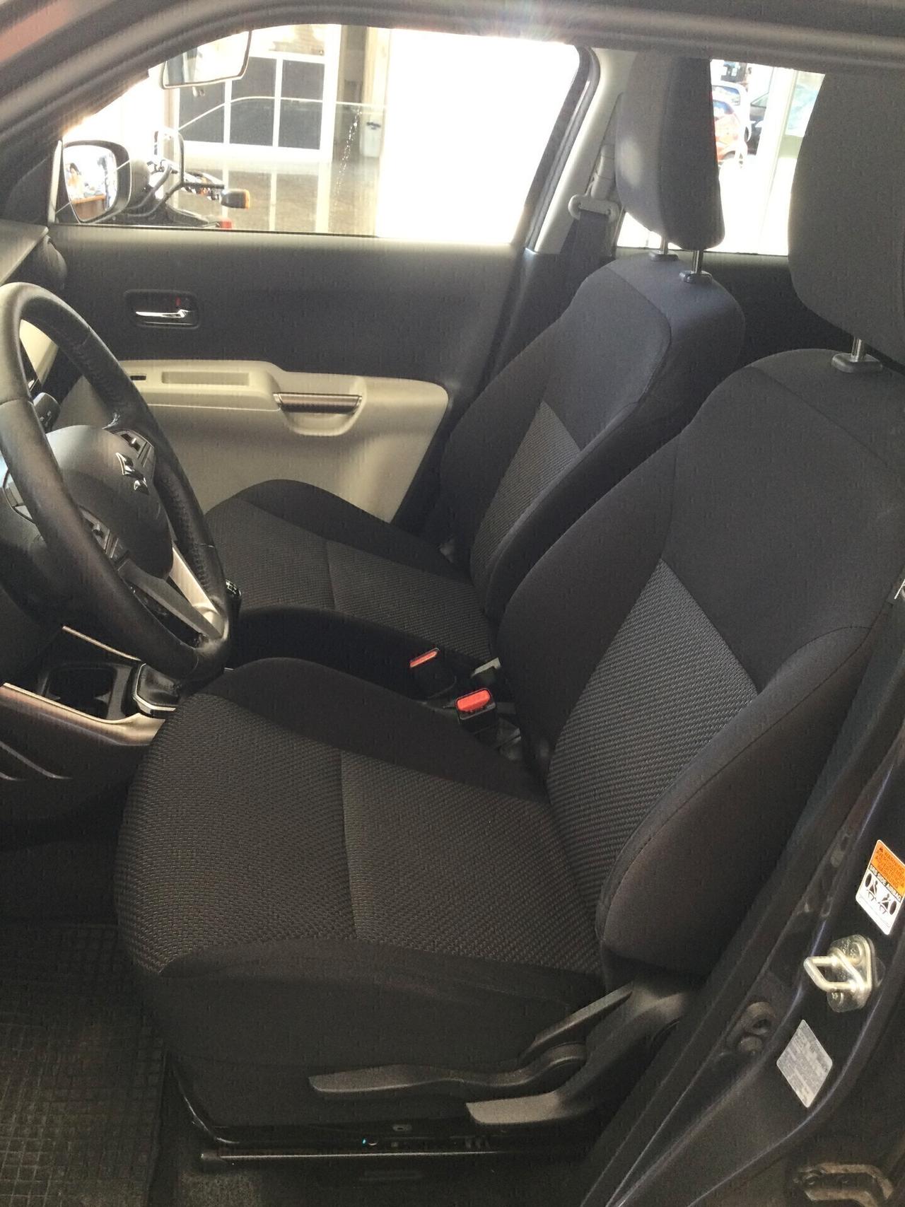 Suzuki Ignis 1.2 Hybrid Top