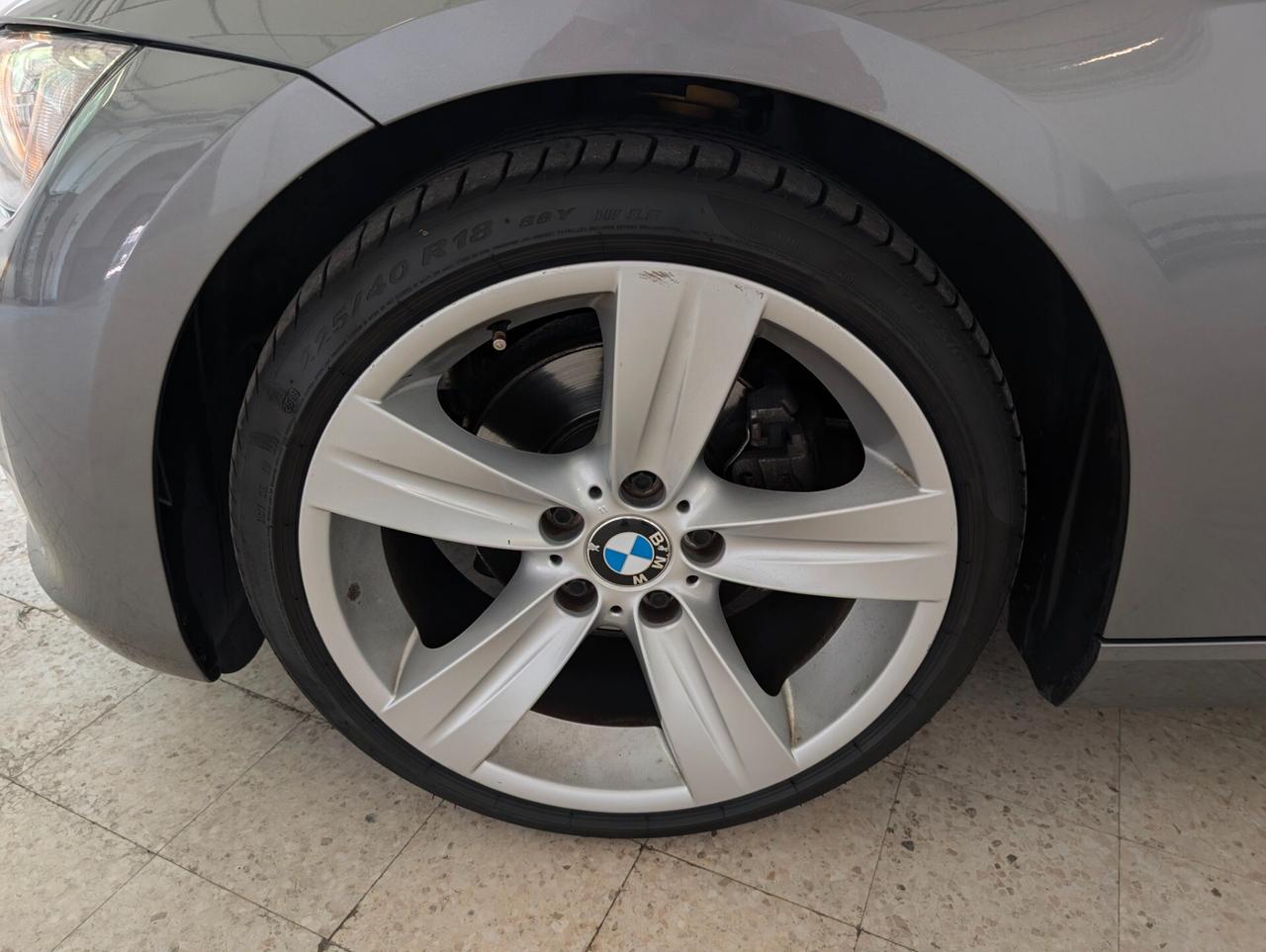 Bmw 320i cat Attiva