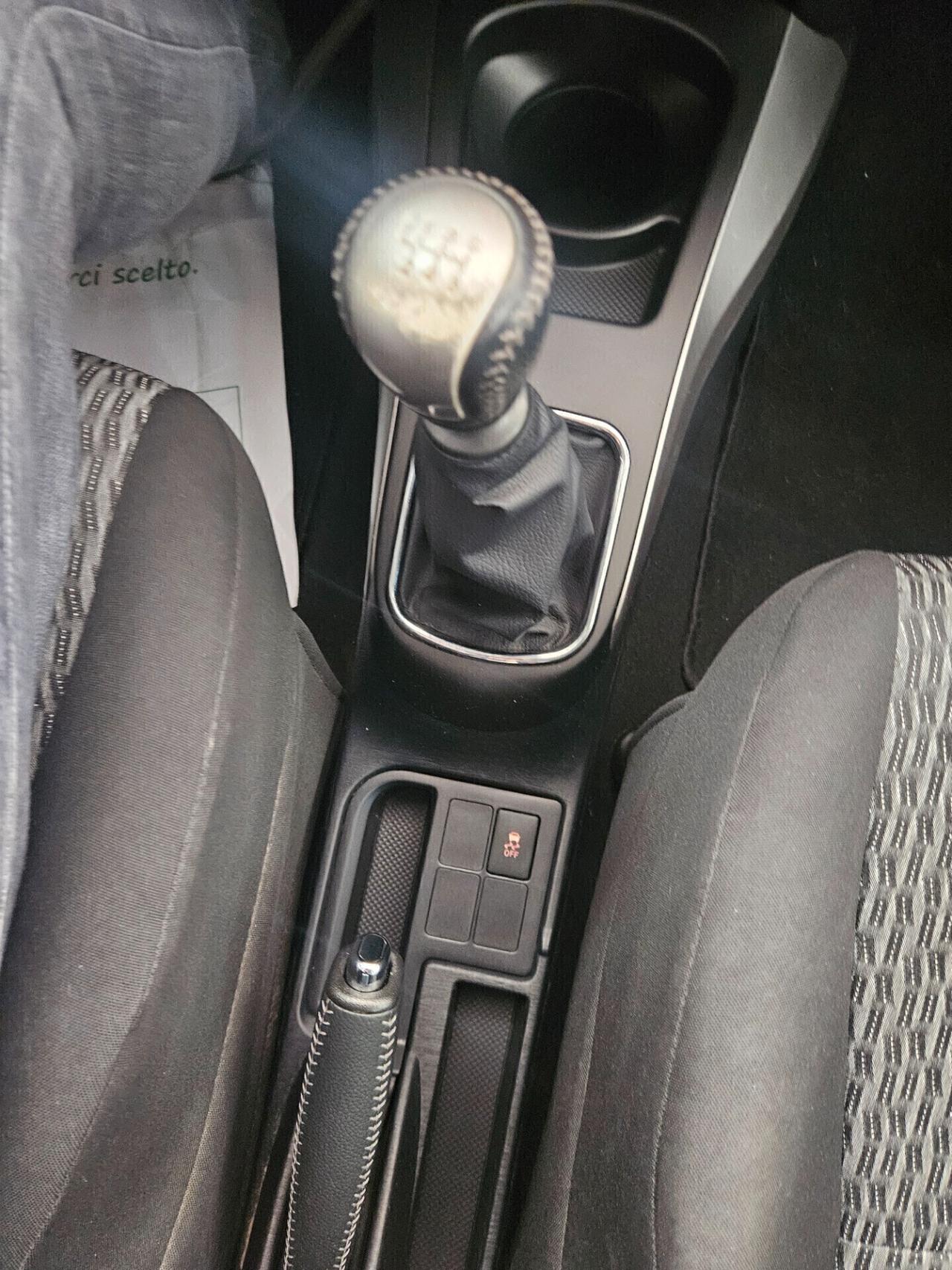 Toyota Yaris 1.4 D-4D 5 porte Lounge