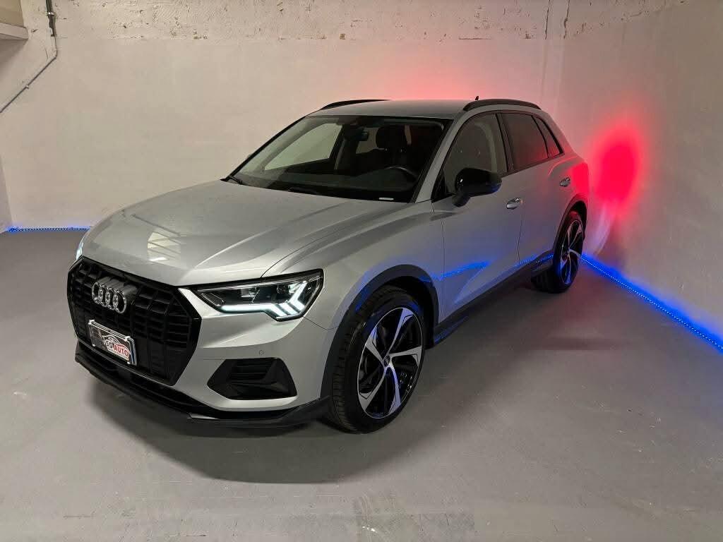 Audi Q3 35 TDI S tronic sport//.-