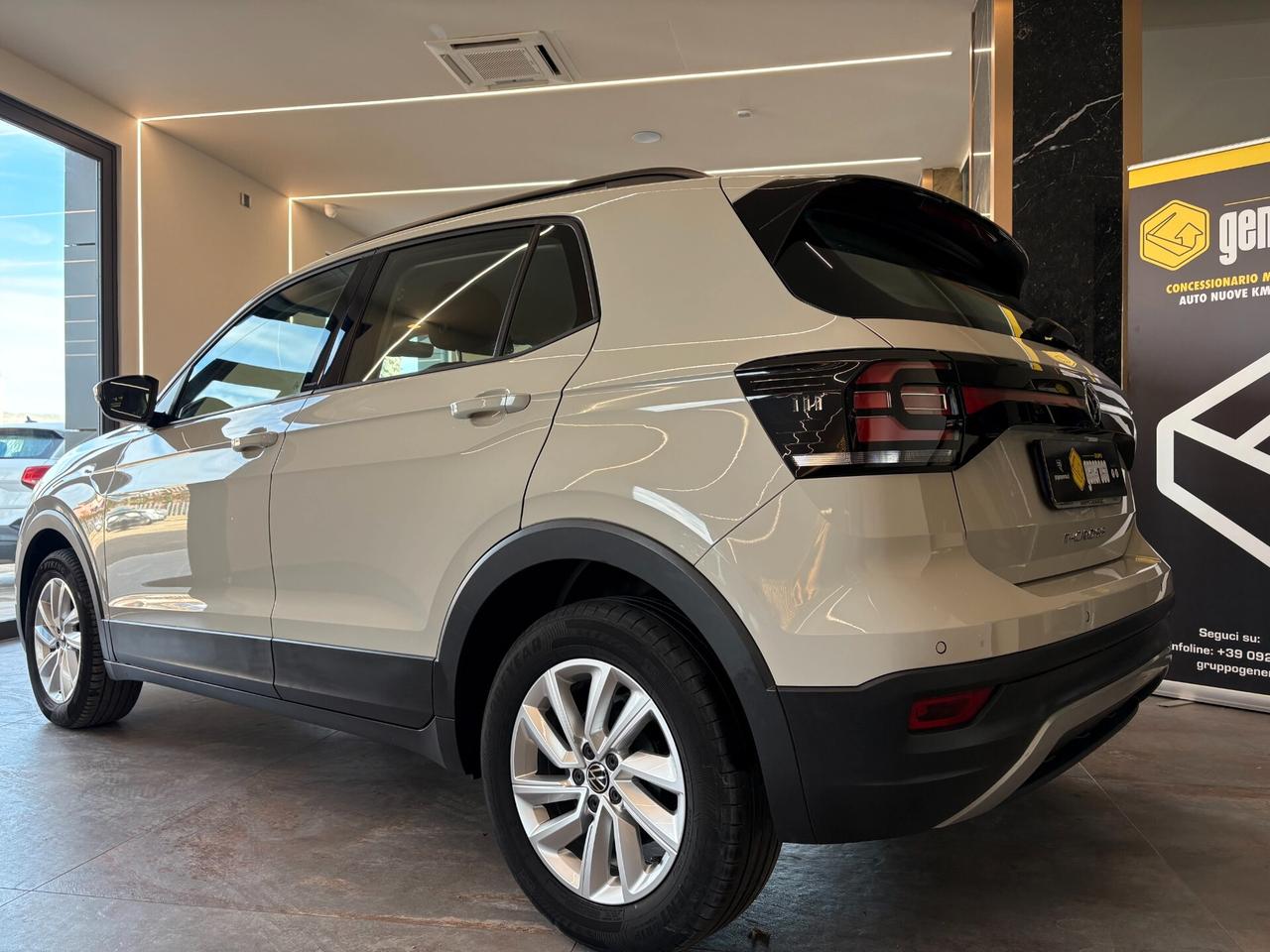 Volkswagen T-Cross 1.0 TSI Urban iva esposta