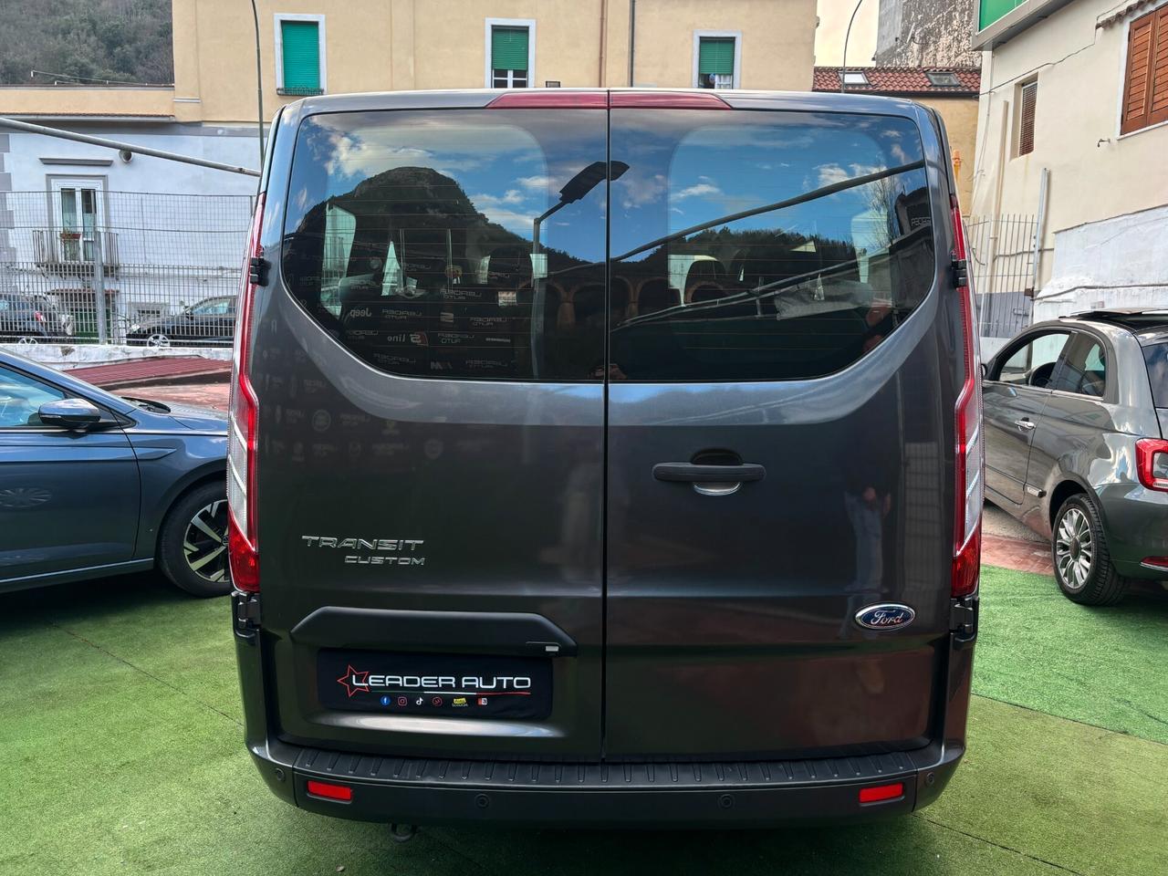 Ford Transit Custom 320 2.0 130 cv Automatico 9 Posti