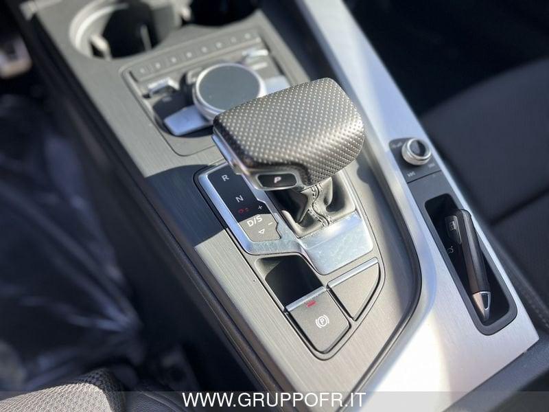 Audi A4 Avant 40 TDI S tronic S line edition