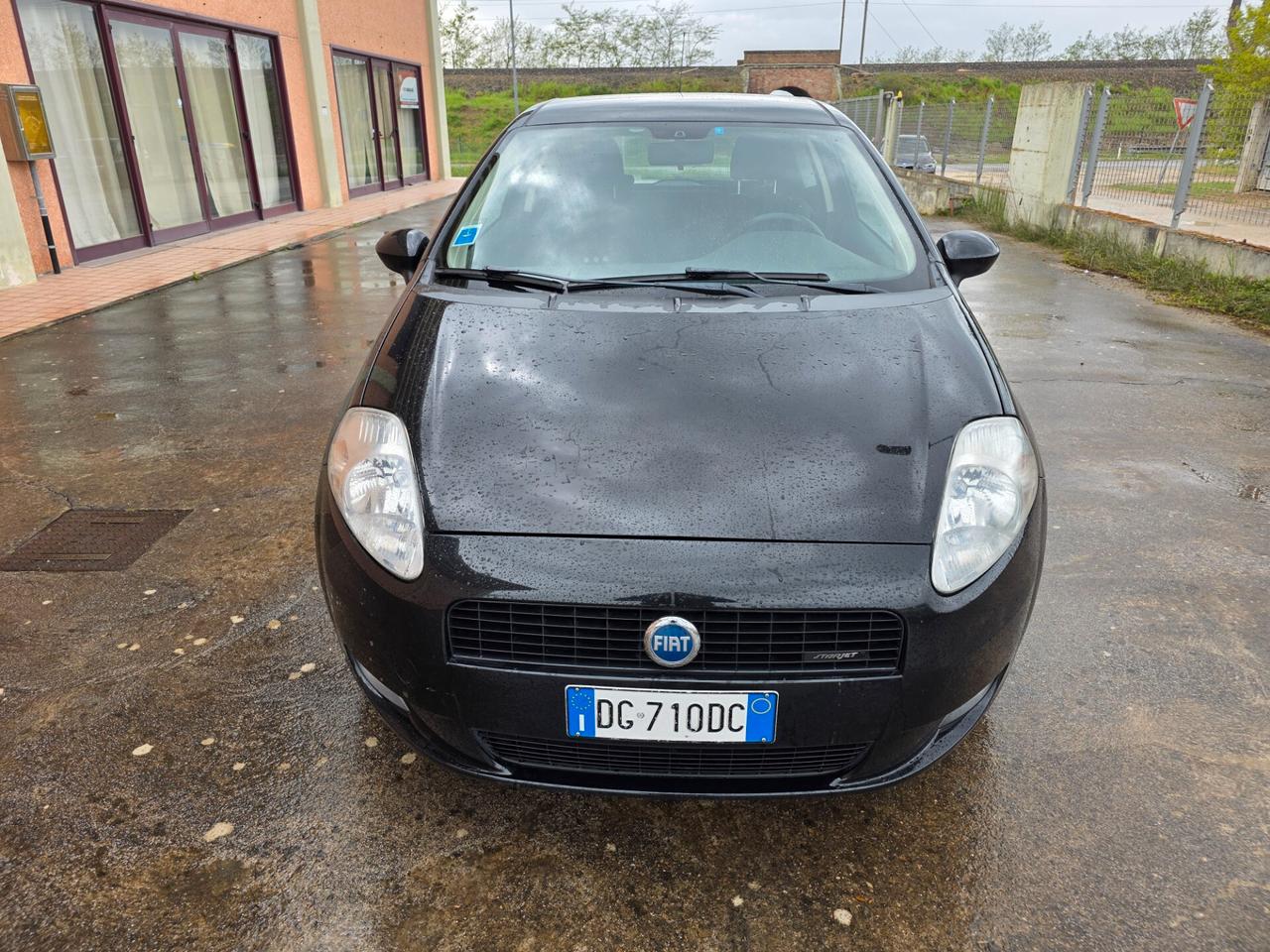 Fiat Grande Punto 1.4 Starjet 16V 3 porte Dynamic