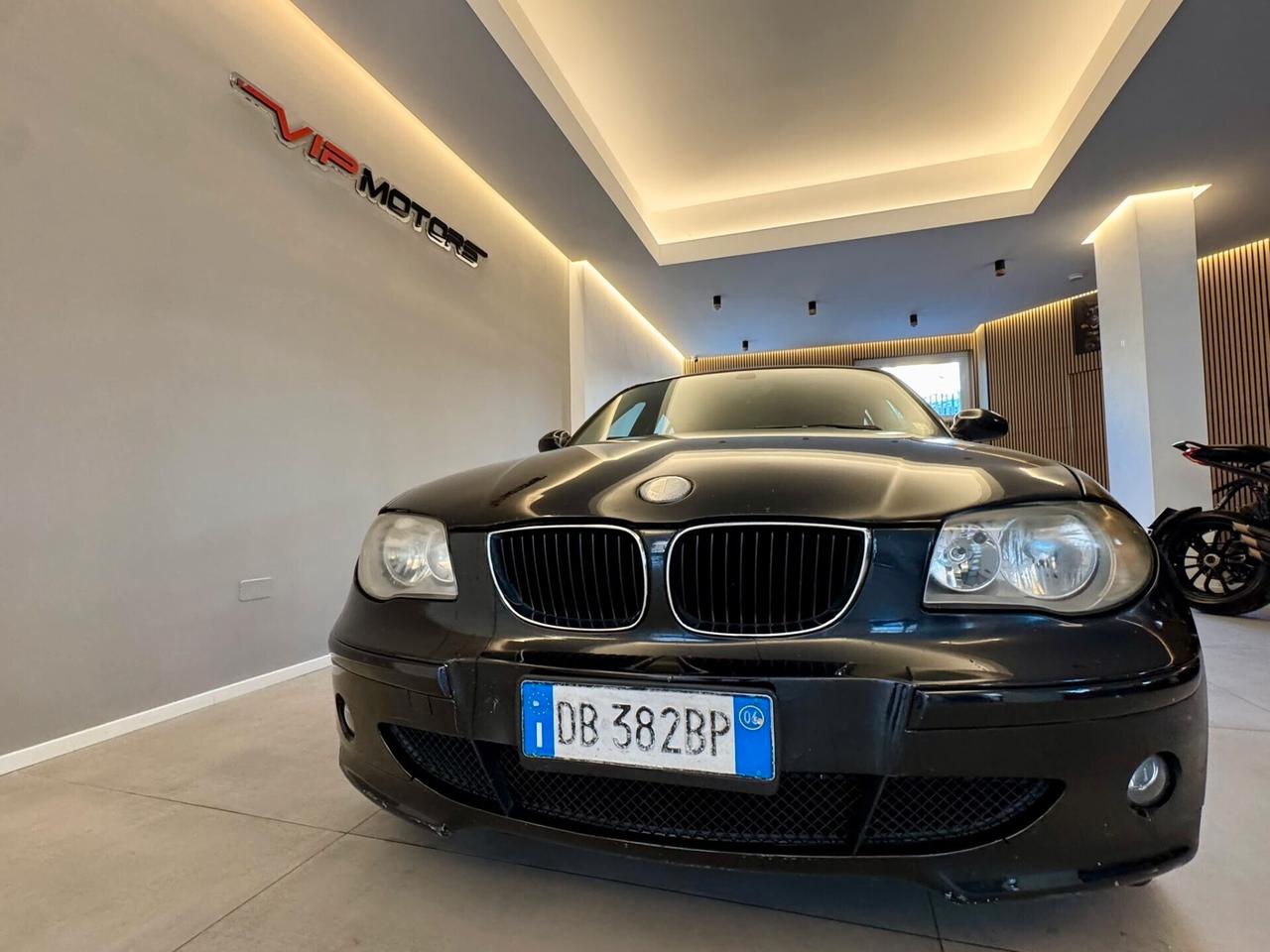BMW SERIE1 118D 5PORTE FUTURA 122CV CERCHI IN LEGA