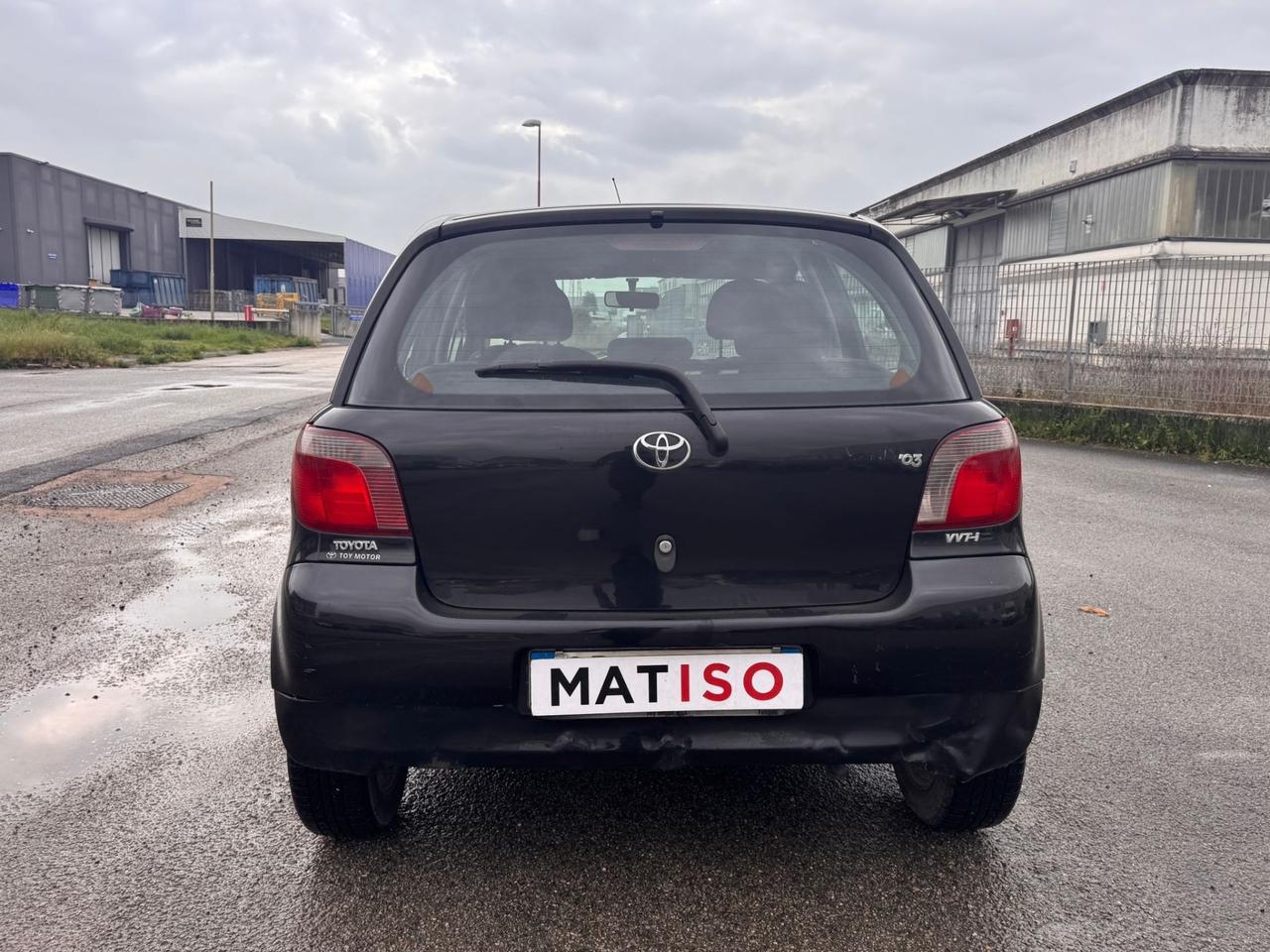 Toyota Yaris 1.0i 16V cat 5 porte Sol