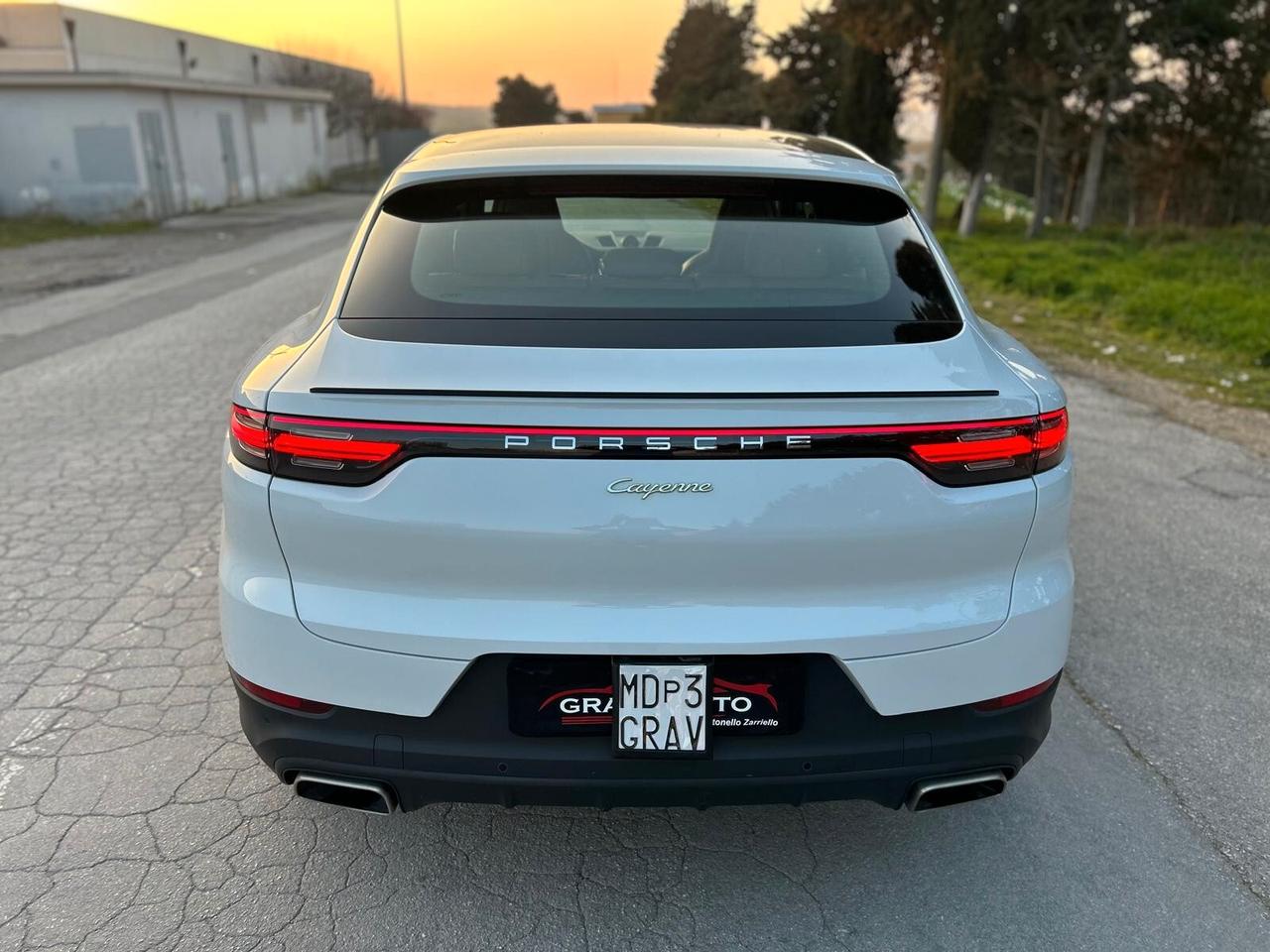 Porsche Cayenne Coupé 3.0 V6 E-Hybrid NO SUPERBOLLO