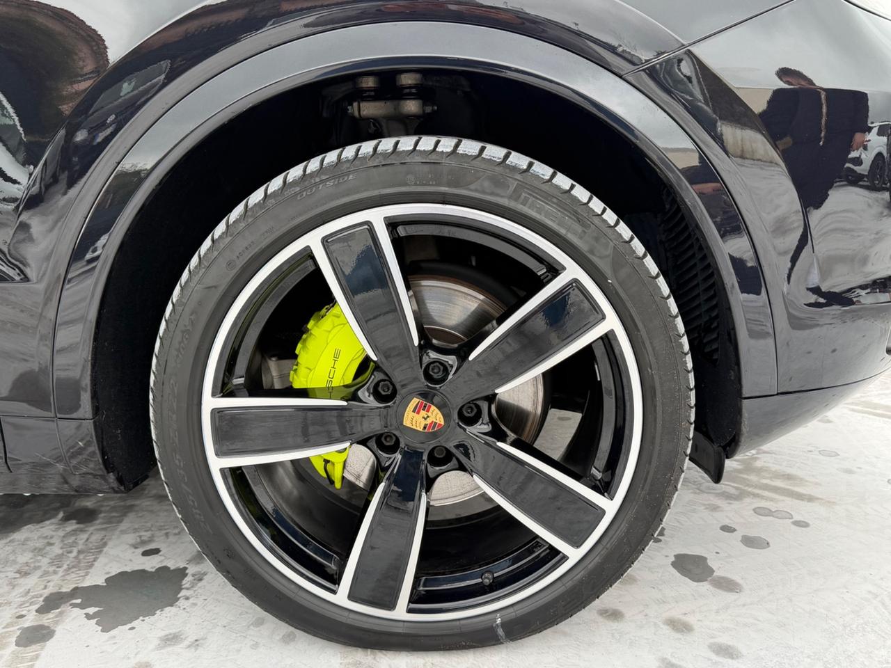 Porsche Cayenne Coupé 3.0 V6 E-Hybrid Platinum Edition