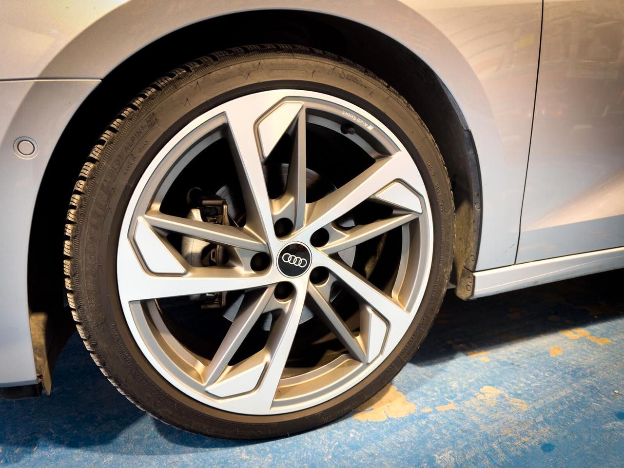 Audi A3 SPB 40 TDI quattro S tronic Business Advanced