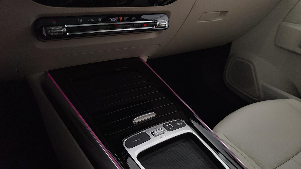 Mercedes-Benz GLA 200 d automatic