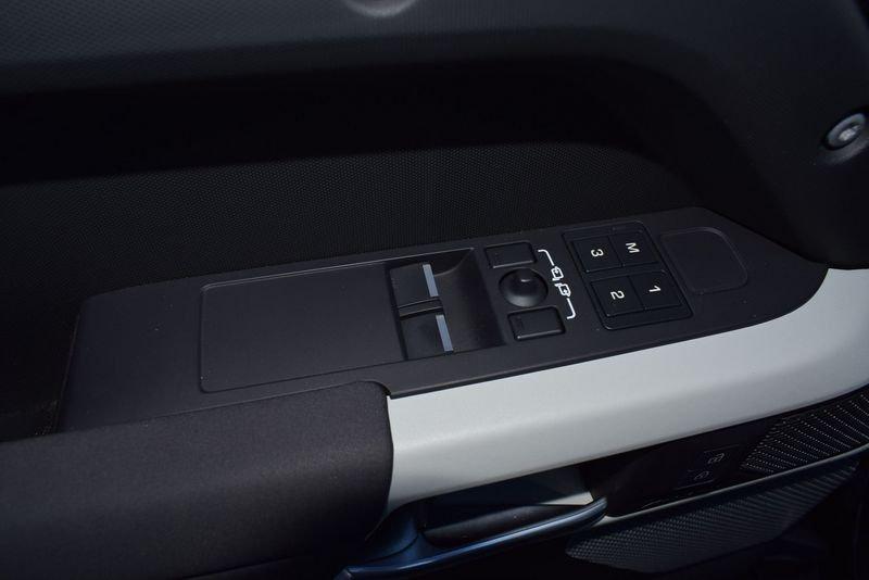 Land Rover Defender Defender 90 3.0D I6 250 CV AWD Auto X-Dynamic SE IVA ESPOSTA