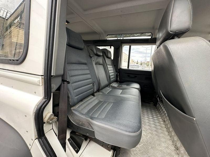 Land Rover Defender Defender 110 2.4 td Sw 122cv