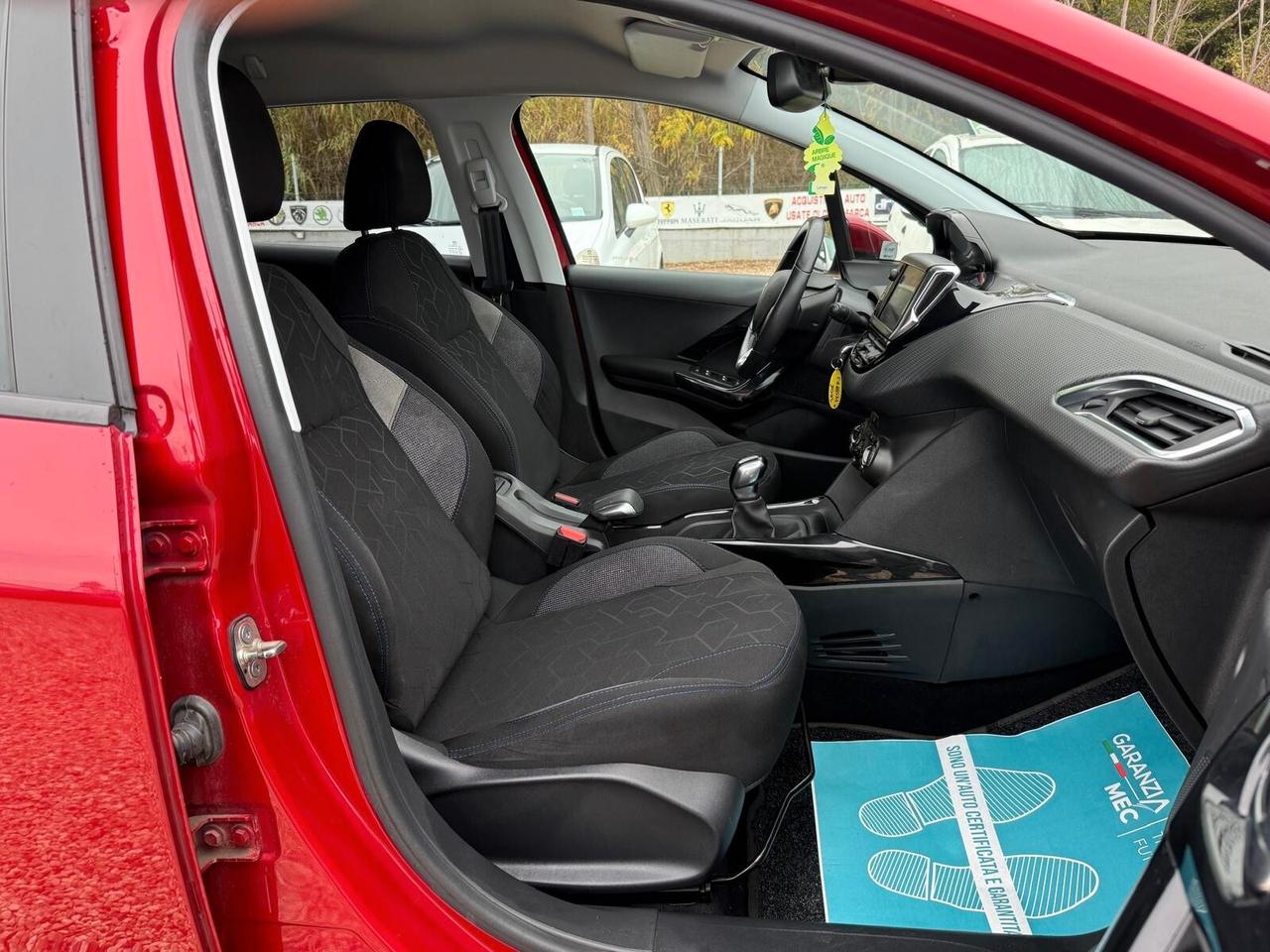 Peugeot 2008 PureTech 82 S&S Style