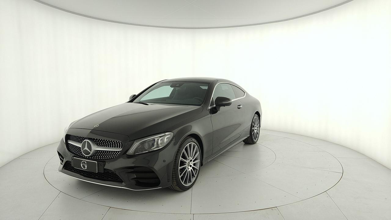 Mercedes-Benz C Coupe 220 d Premium Plus 4matic auto
