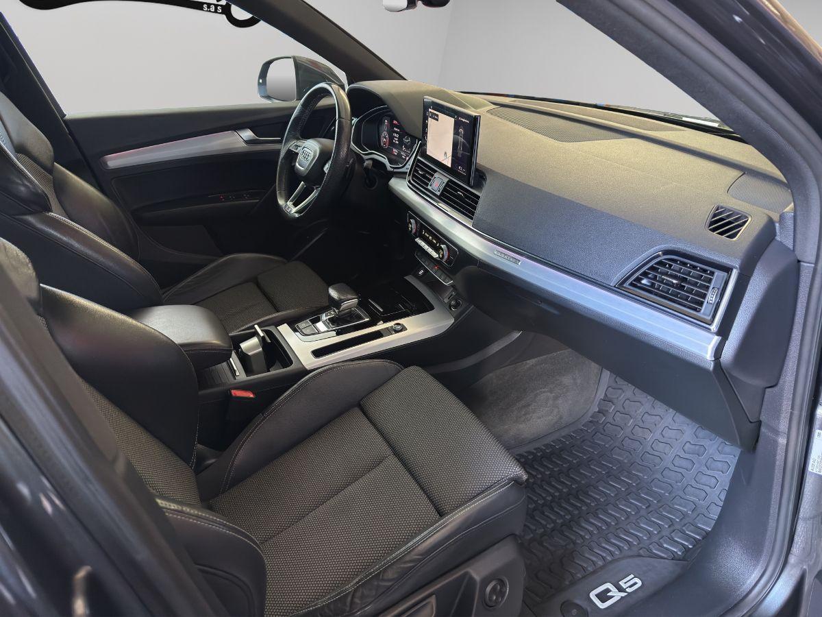 AUDI - Q5 Sportback - Q5 SPB 40 TDI quattro S tr. S line plus TETTO