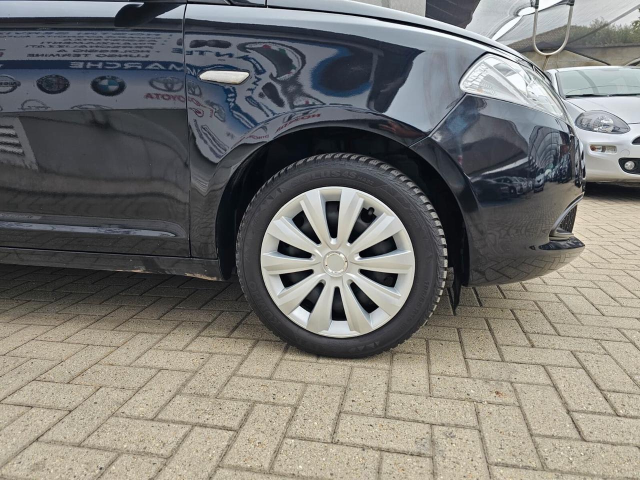 Lancia Ypsilon 1.2 69 CV 5 porte Elefantino - Unico proprietario