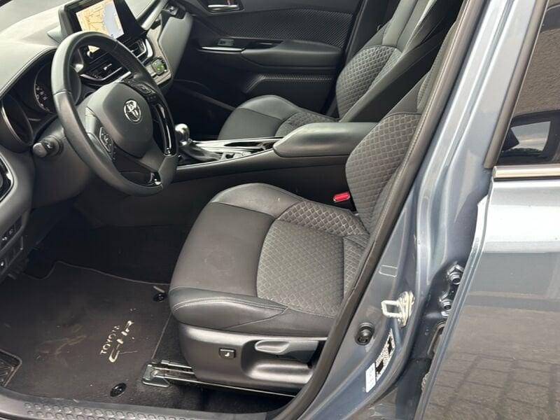 Toyota C-HR C-HR 2.0 hev Trend fwd e-cvt