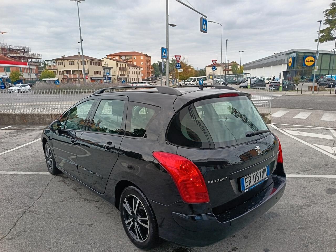 Peugeot 308 1.6 8V HDi 93CV 2013 ok neo patente
