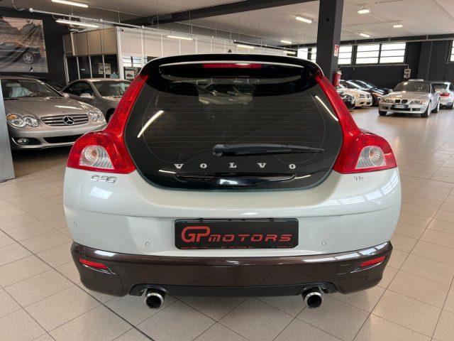 VOLVO C30 2.5 T5 SUMMUM 220CV LIMITED EDITION !