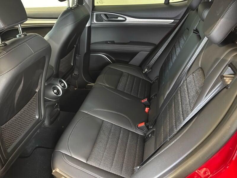 Alfa Romeo Stelvio 2.0 T 200 CV Sprint AT8 Q4
