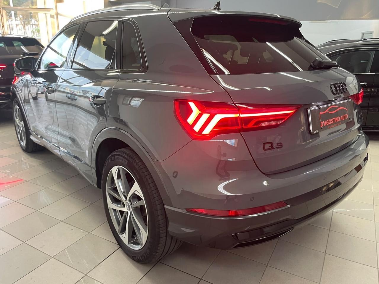 Audi Q3 35 TDI S tronic line edition Identity Black Tetto Apribile