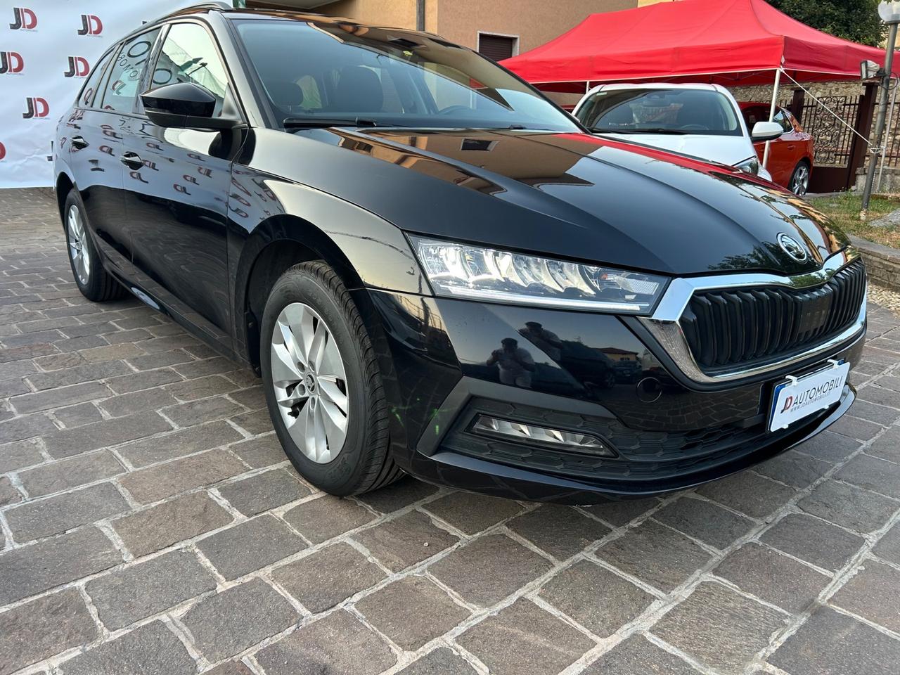 Skoda Octavia 2.0 TDI EVO cambio automatico