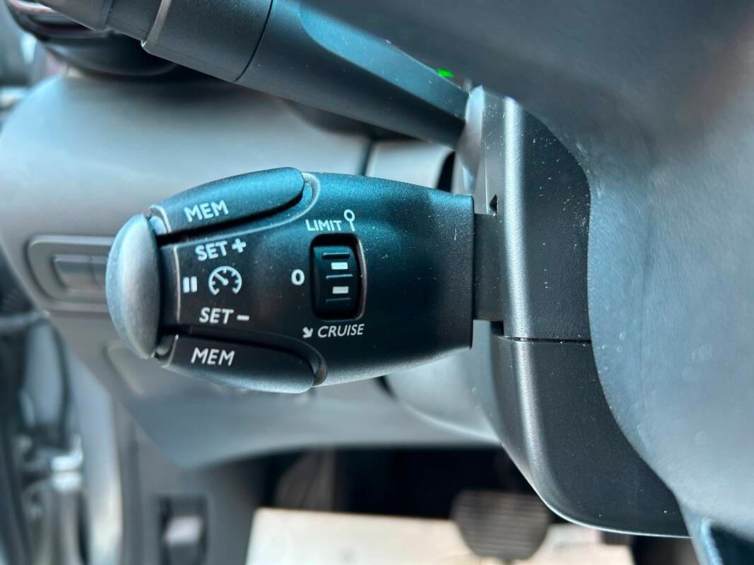 Citroen C3 Aircross 1.2 puretech Shine s&s 130cv eat6