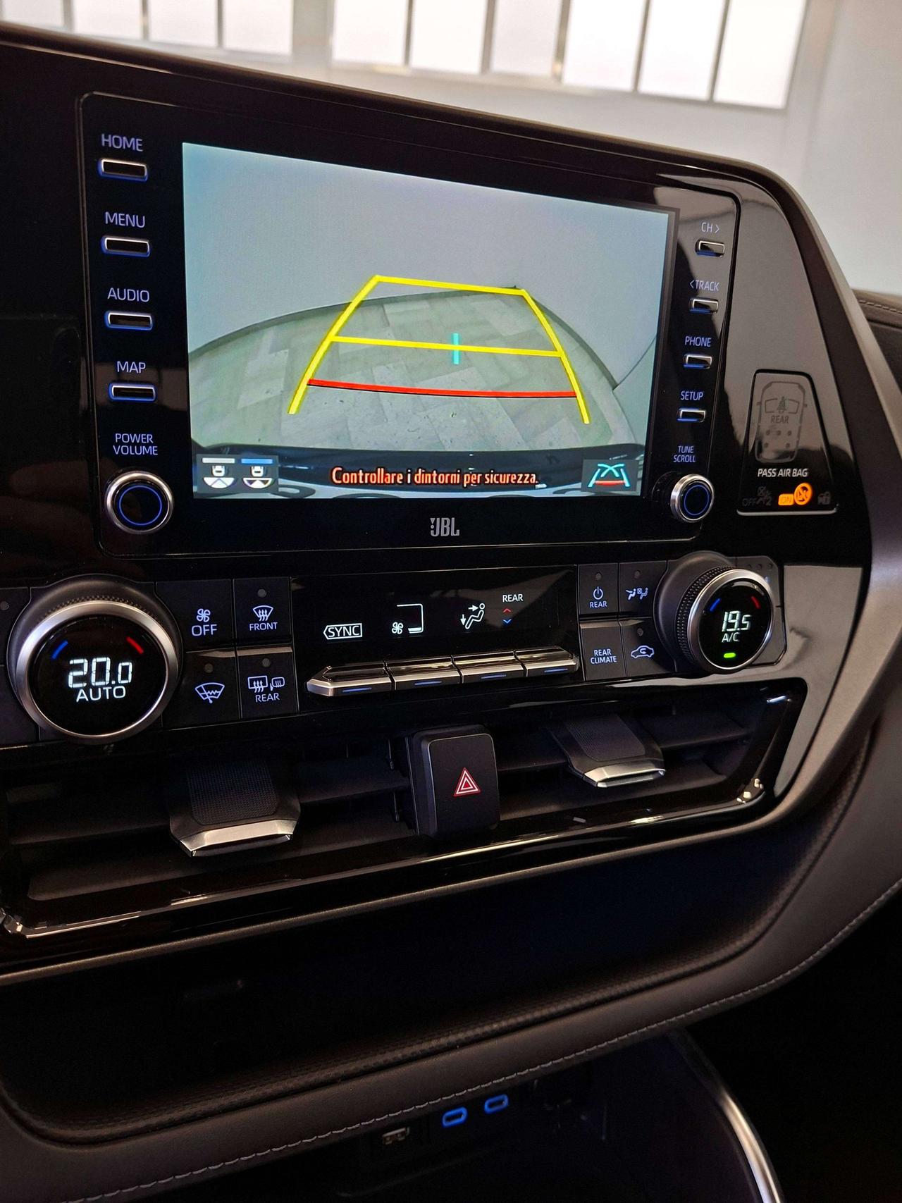 Toyota Highlander 2.5h LOUNGE e-cvt 2 ANNI GARANZIA AYVENS