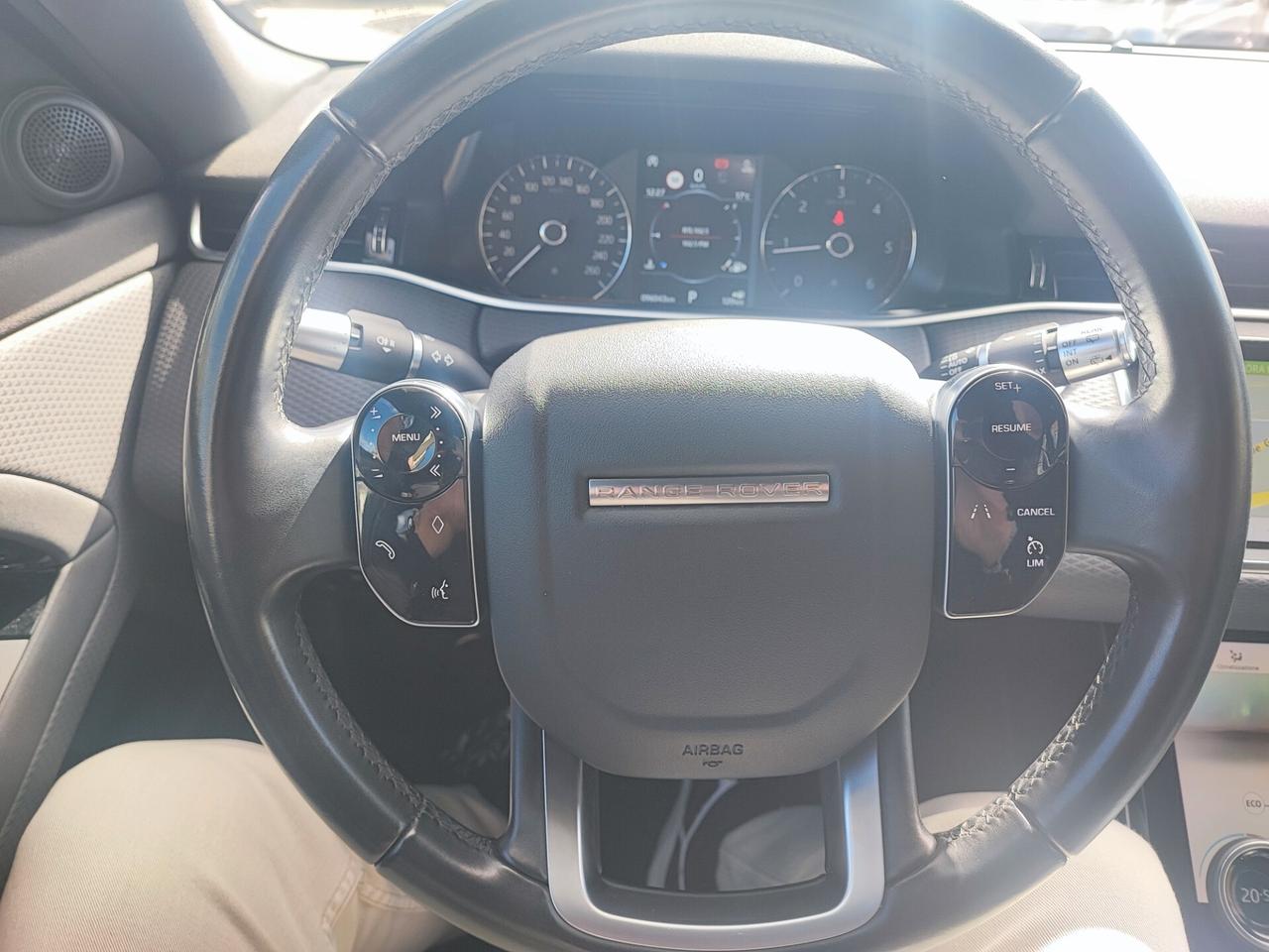 Land Rover Evoque 2.0D I4-L.Flw AWD-GAR3ANNI