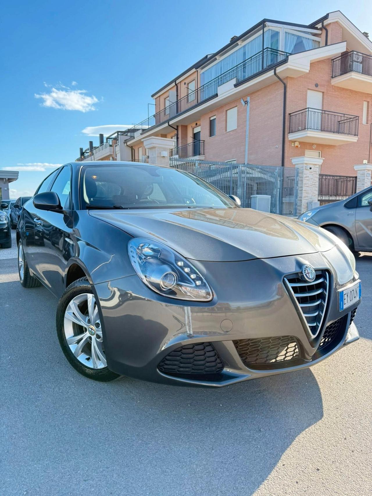 Alfa Romeo Giulietta 1.6 JTDm-2 105 CV Exclusive