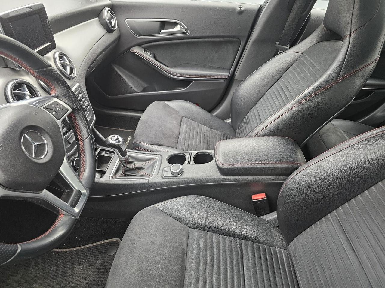 IN ARRIVO Mercedes Cla 200cdi 136cv Premium amg 2014