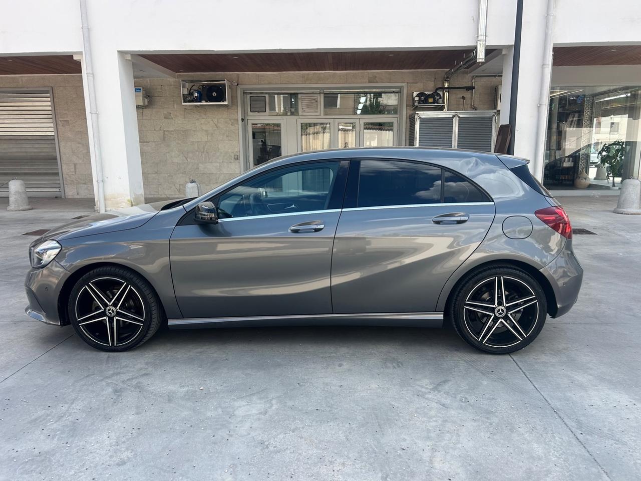 Mercedes-benz A 180 d Automatic Premium