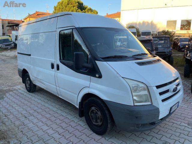 FORD Transit 300L 2.2 TDCi/115 PL-TM Furgone