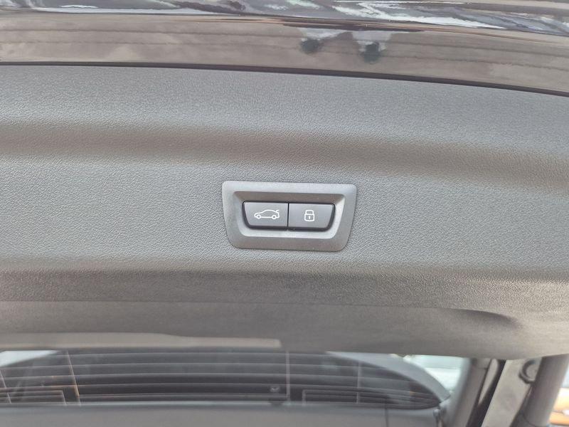 BMW X1 i edrive 20 X-Line
