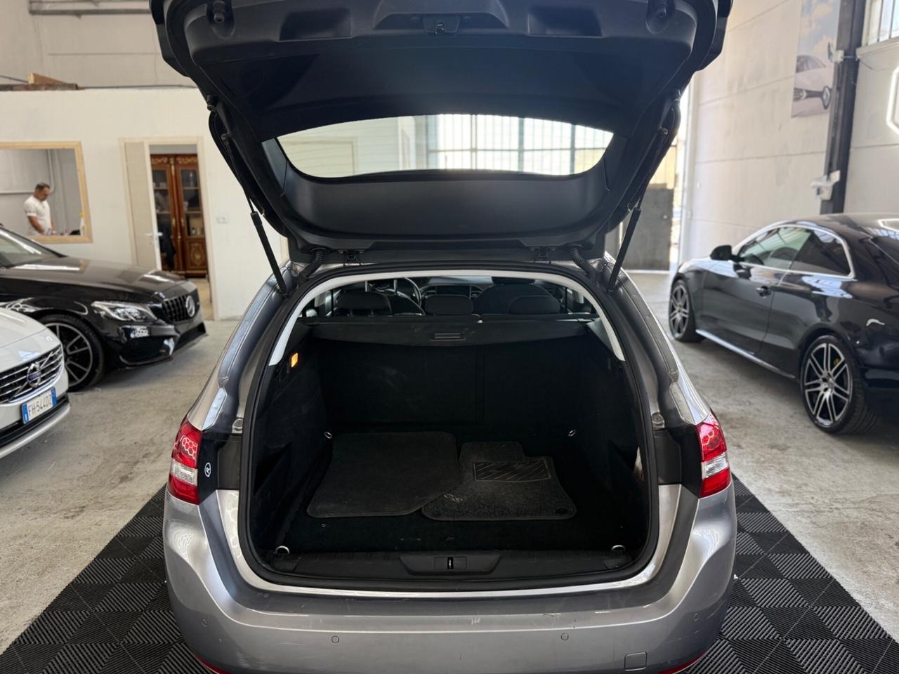 Peugeot 308 BlueHDi 180 S&S EAT6 SW GT