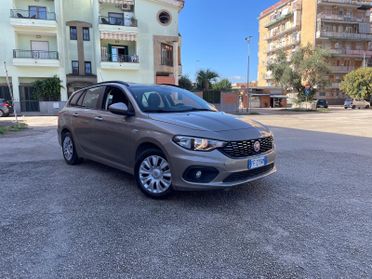 Fiat Tipo SW Lounge 1.3M.jet 95cv Euro6B Perfett