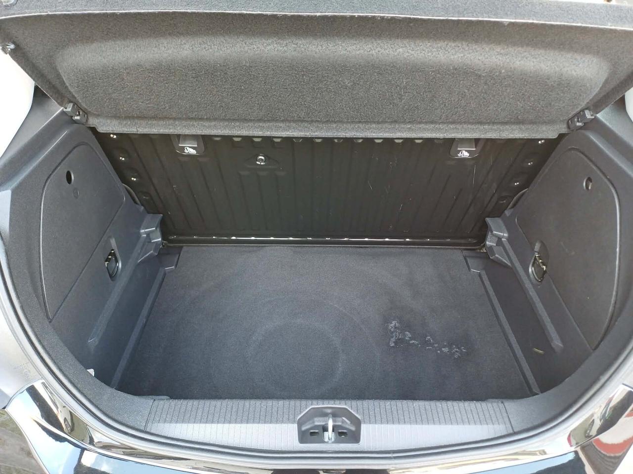 Opel Corsa 1.2 5 porte Innovation