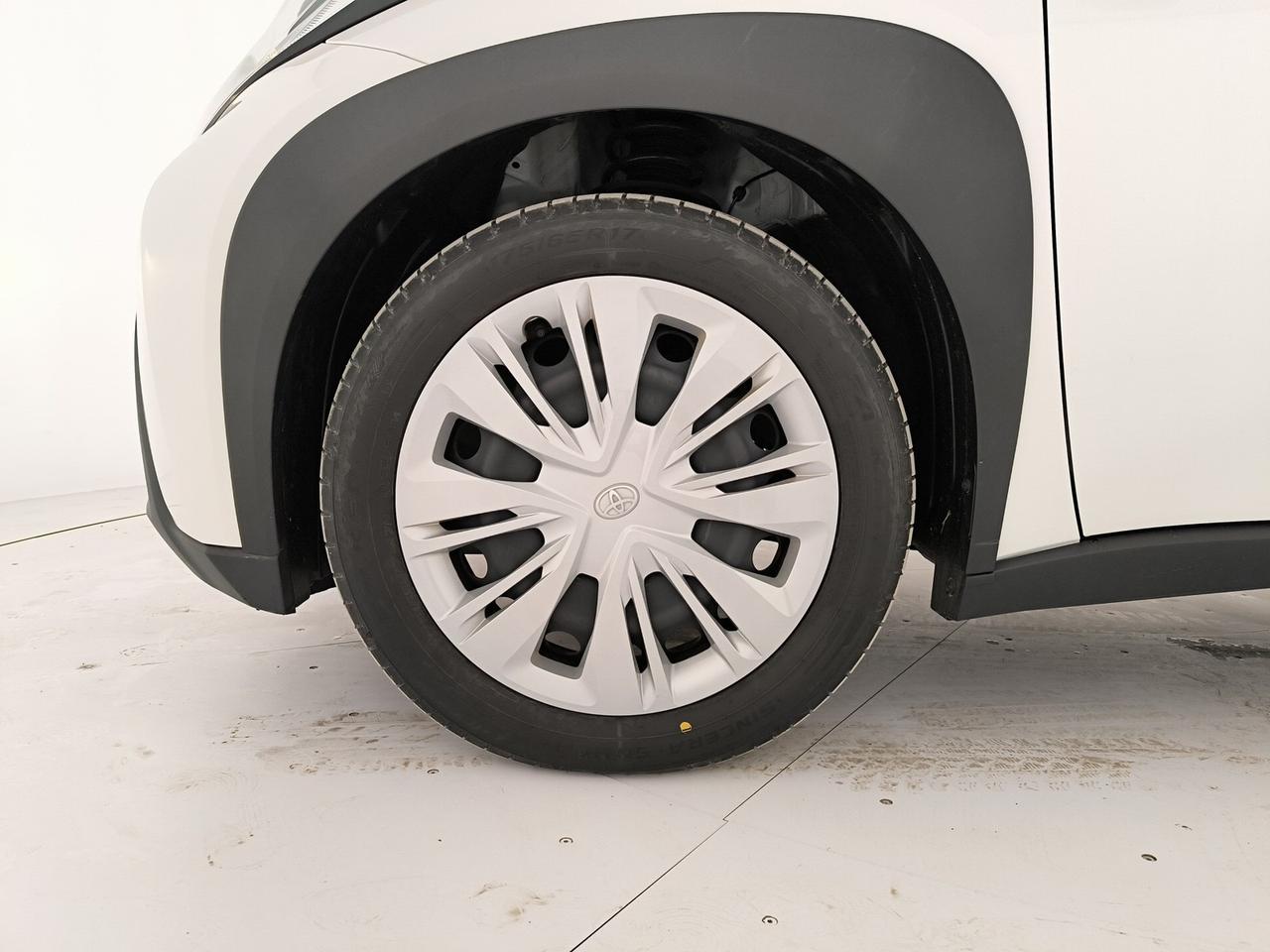 Toyota Aygo x 1.0 active 72cv s-cvt