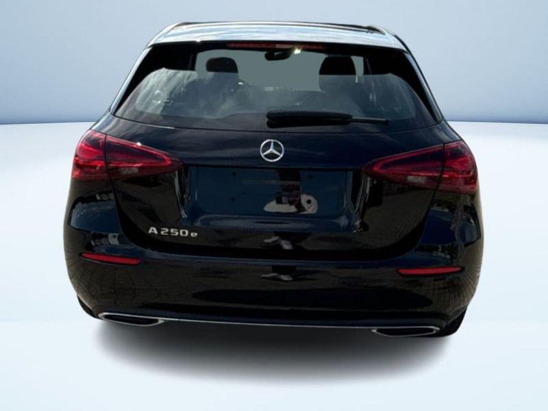 Mercedes-Benz Classe A A 250 e Plug-in hybrid Automatic Advanced Progressive