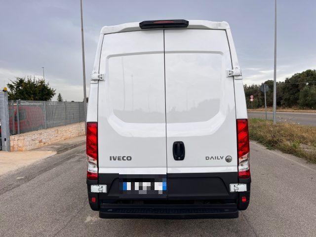 IVECO Daily 35S12V 2.3 HPT L3H2 Furgone Passo 3520