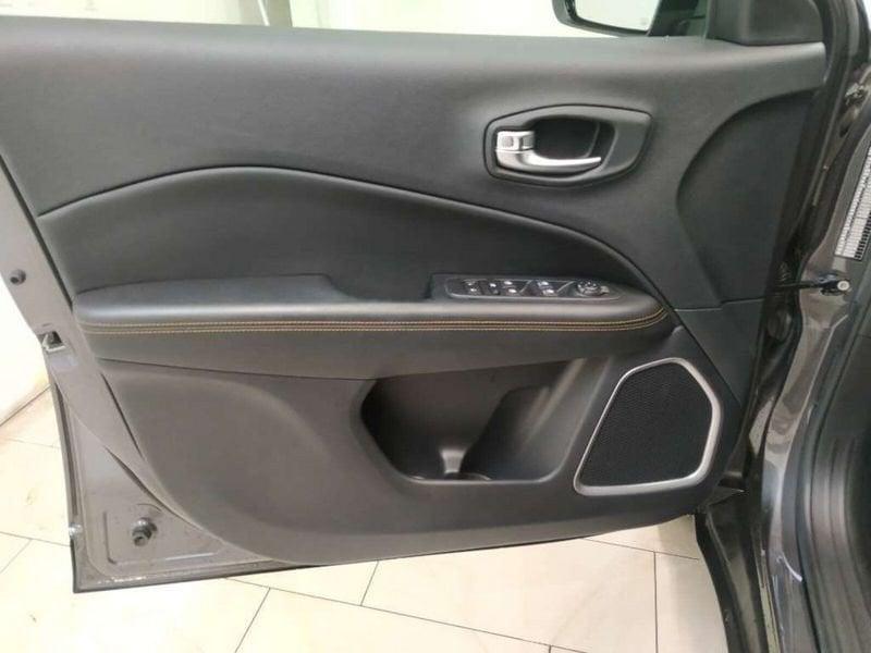 Jeep Compass 1.3 turbo t4 phev Limited 4xe at6