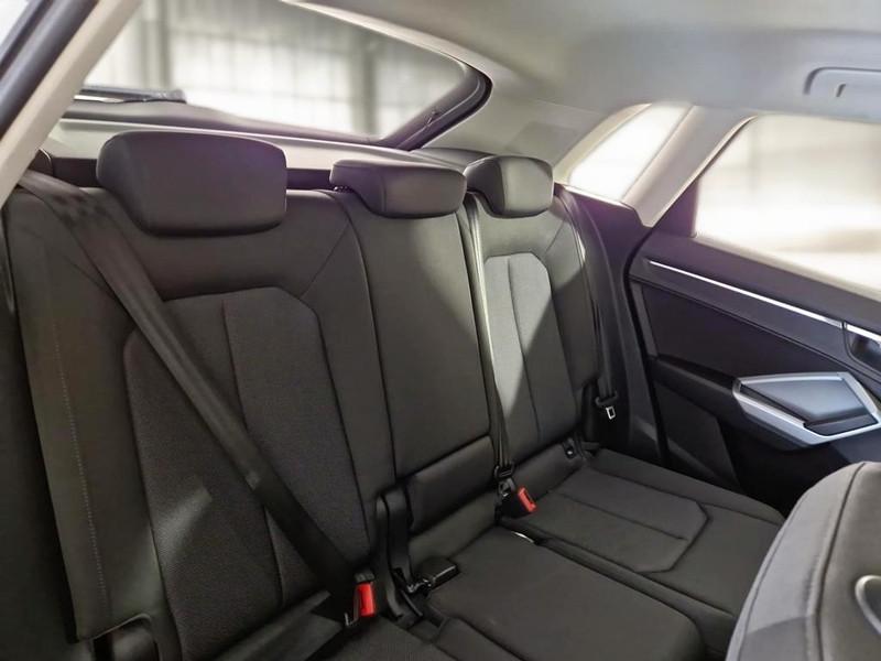 AUDI Q3 35 TDI S tronic Business