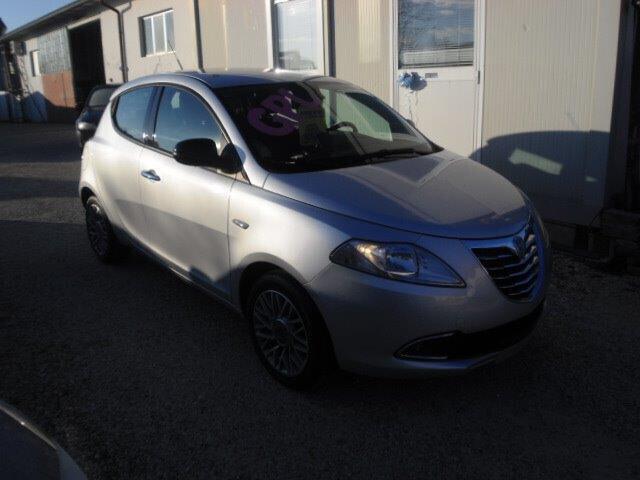 Lancia Ypsilon 1.2 69 CV 5 porte GPL Ecochic Gold neopatentati