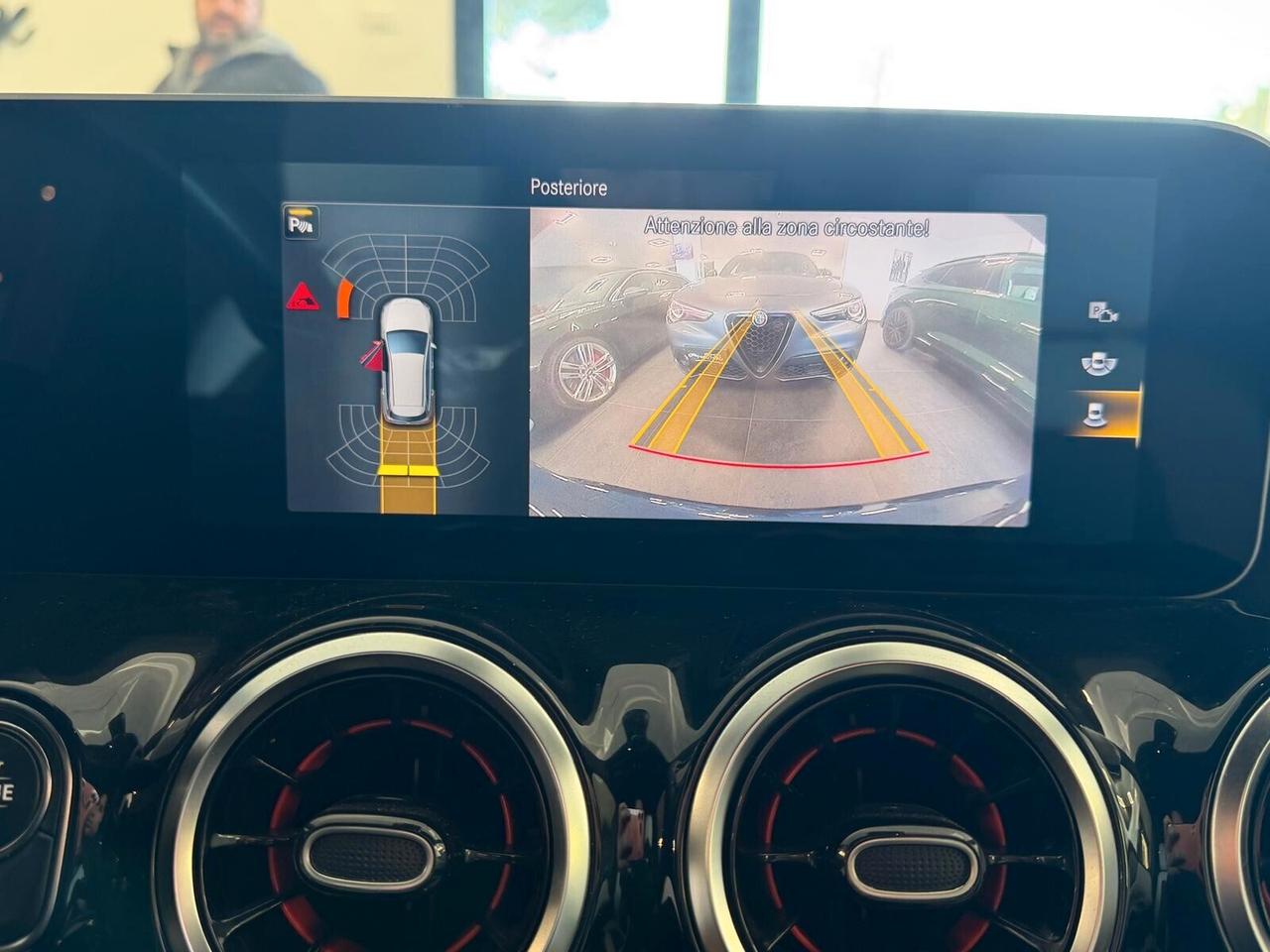 MERCEDES-BENZ CLASSE B180 SPORT 1.5 116CV PELLE NAVI CAM ANNO 2020