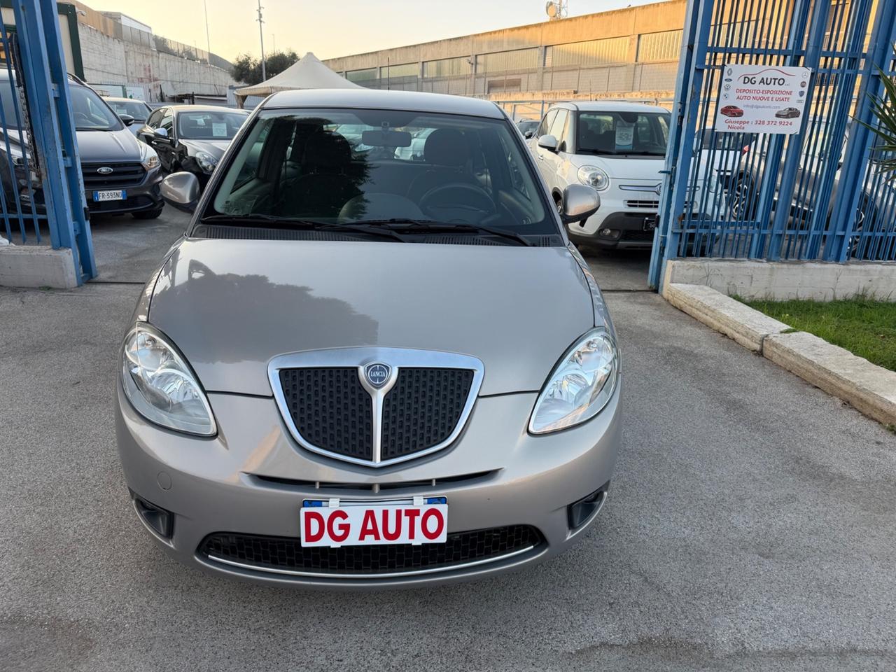 Lancia Ypsilon Cambio Automatico 1.3 mjt 75 cv 2010